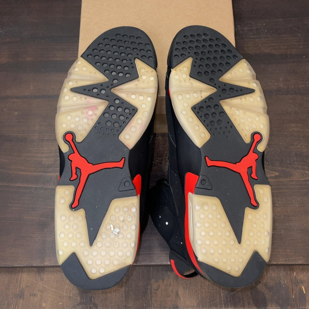 Jordan 6 Retro Black Infrared (2019) Size 14 (Pre-Owned) - Image 8