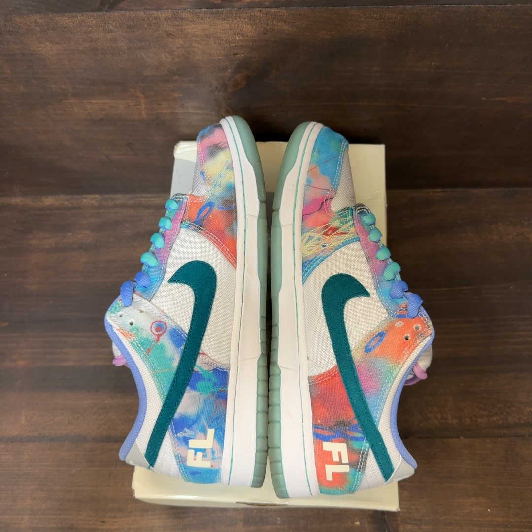 Nike SB Dunk Low Futura Laboratories Bleached Aqua Size 9 (Pre-Owned)