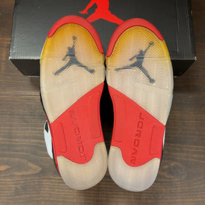Jordan 5 Retro Fire Red Black Tongue (2013) Size 8 (Pre-Owned) - Image 6