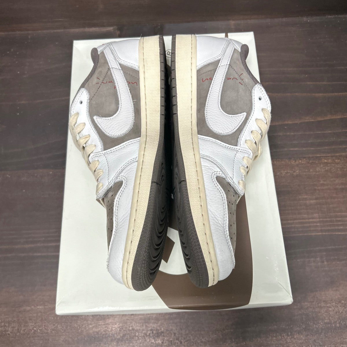 Jordan 1 Retro Low OG SP Travis Scott Reverse Mocha - Image 4