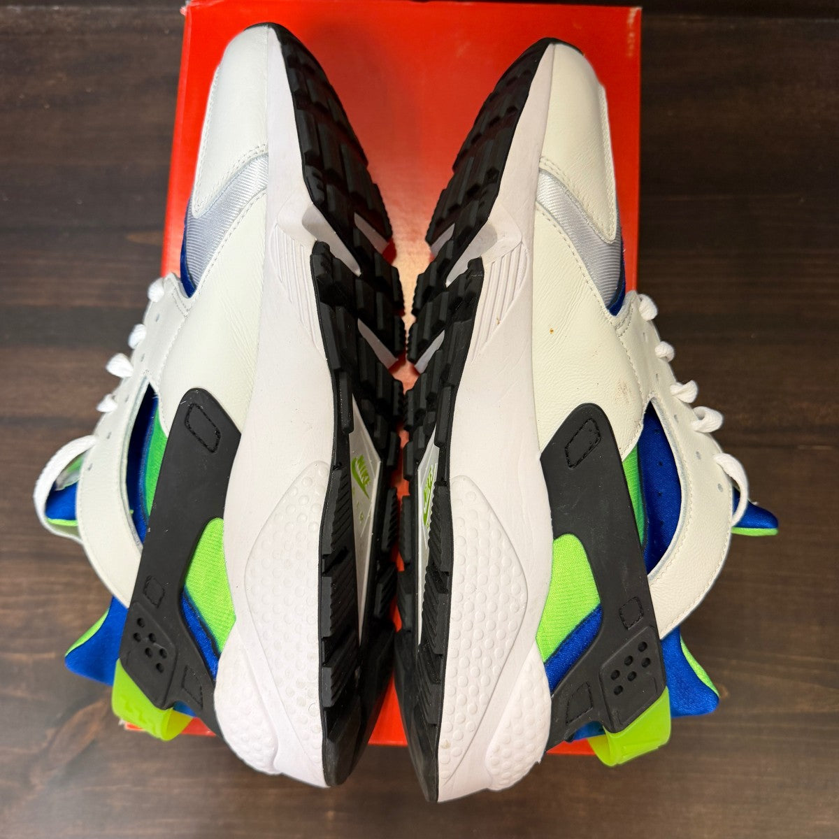 Nike Air Huarache Scream Green (2021) - Image 5