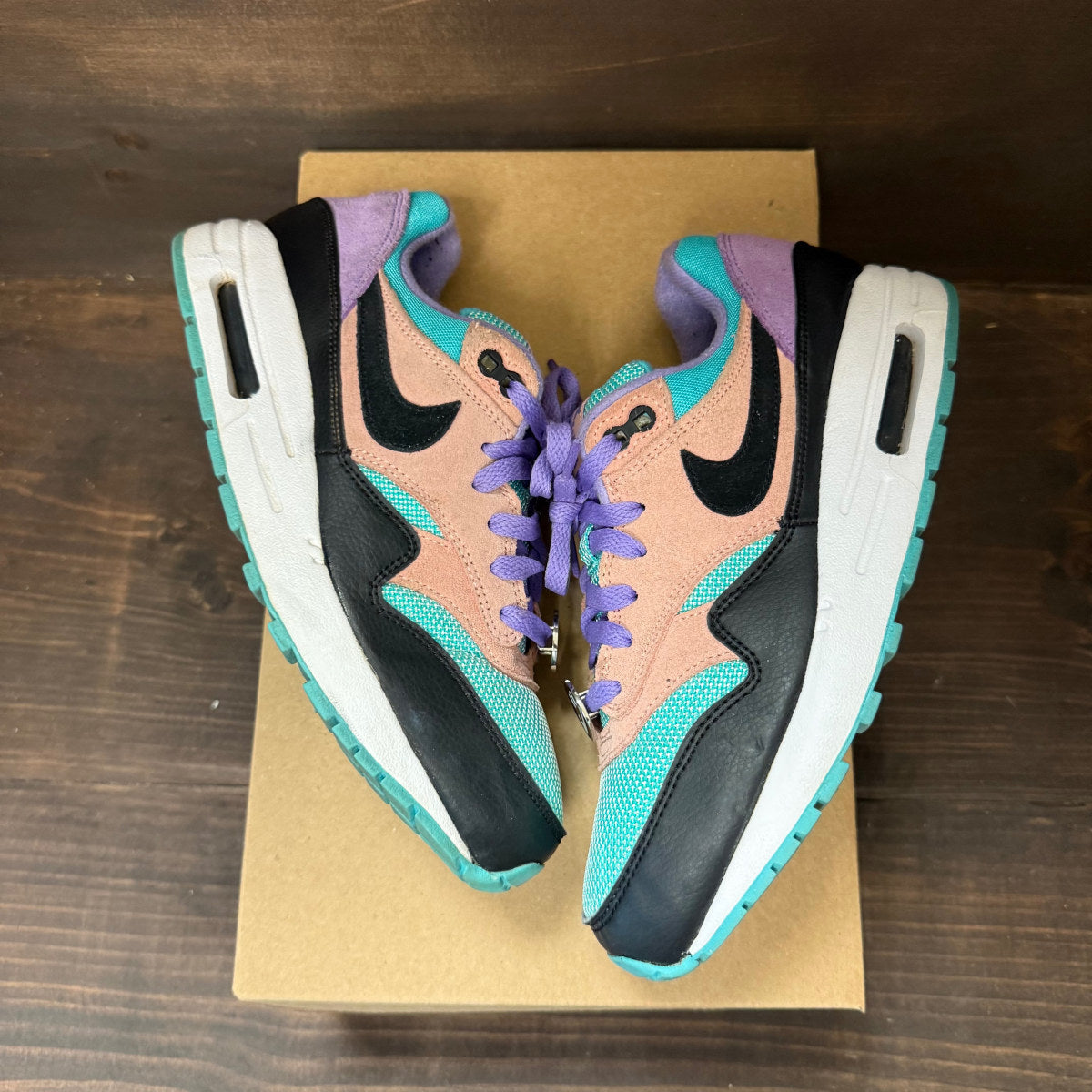 Nike Air Max 1 Have a Nike Day (GS) Size 7Y (Pre-Owned) - Image 2