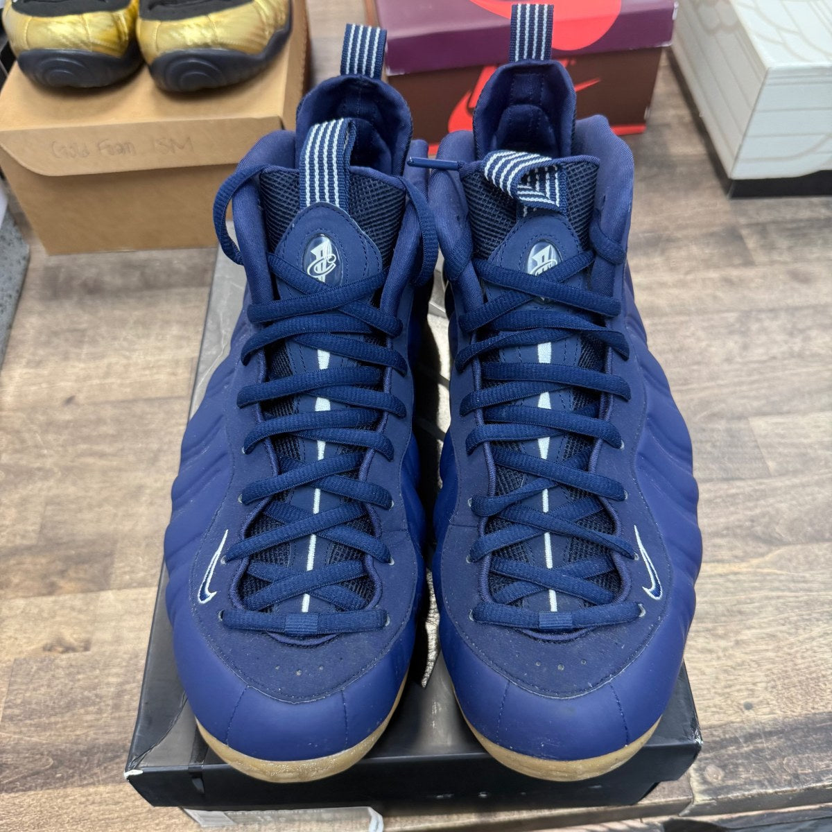 Nike Air Foamposite One Navy Gum Size 13 (Pre-Owned) - Image 2