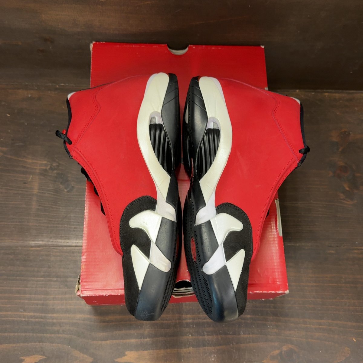 Jordan 14 Retro Gym Red Toro Size 11 (Pre-Owned) - aux