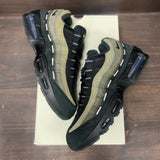 Nike Air Max 95 SP Undefeated Geo La Brea Medium Olive Size 12 (Pre-Owned)
