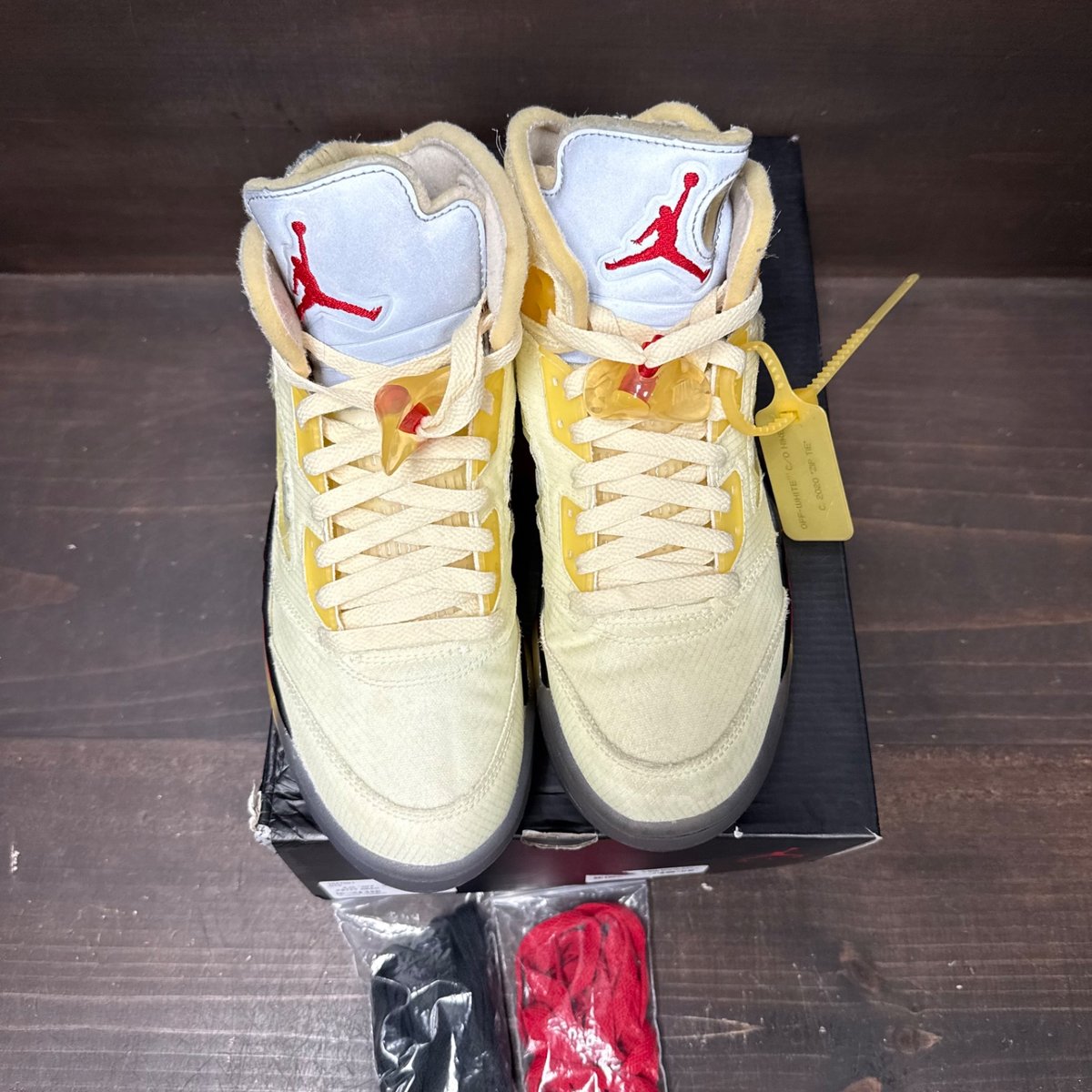 Jordan 5 Retro Off-White Sail Size 8 (Pre-Owned) - back