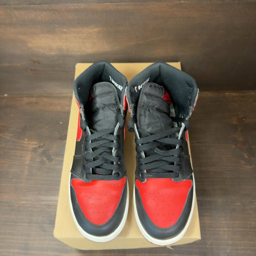 Jordan 1 Retro Bred Banned (2016) (GS) Size 7Y (Pre-Owned) - Image 3