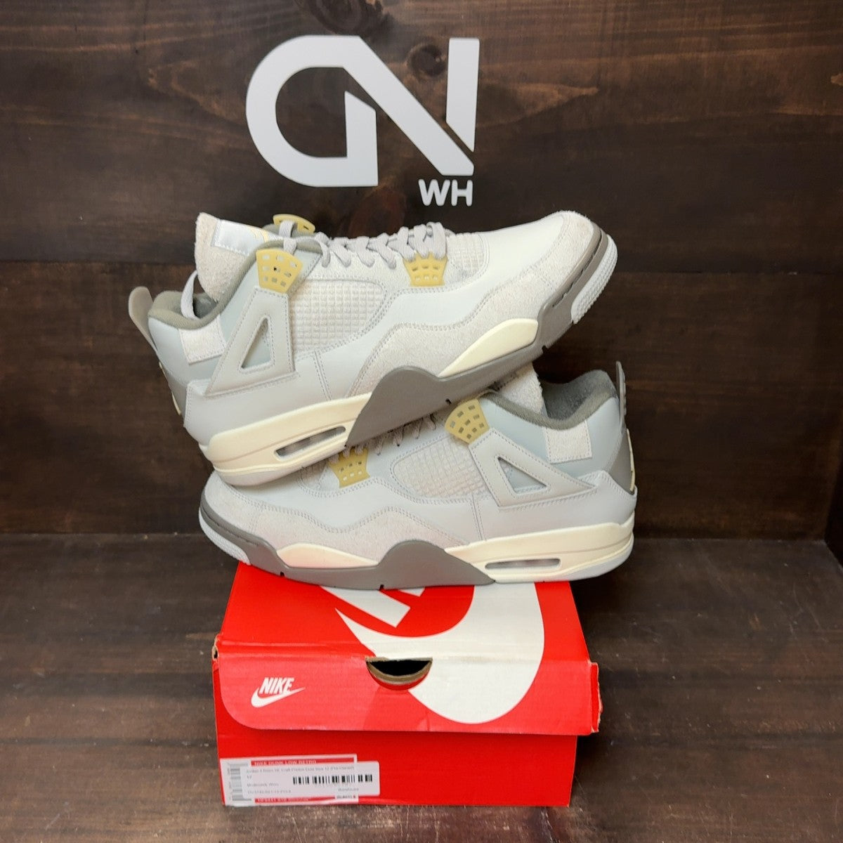 Jordan 4 Retro SE Craft Photon Dust Size 12 (Pre-Owned) - front