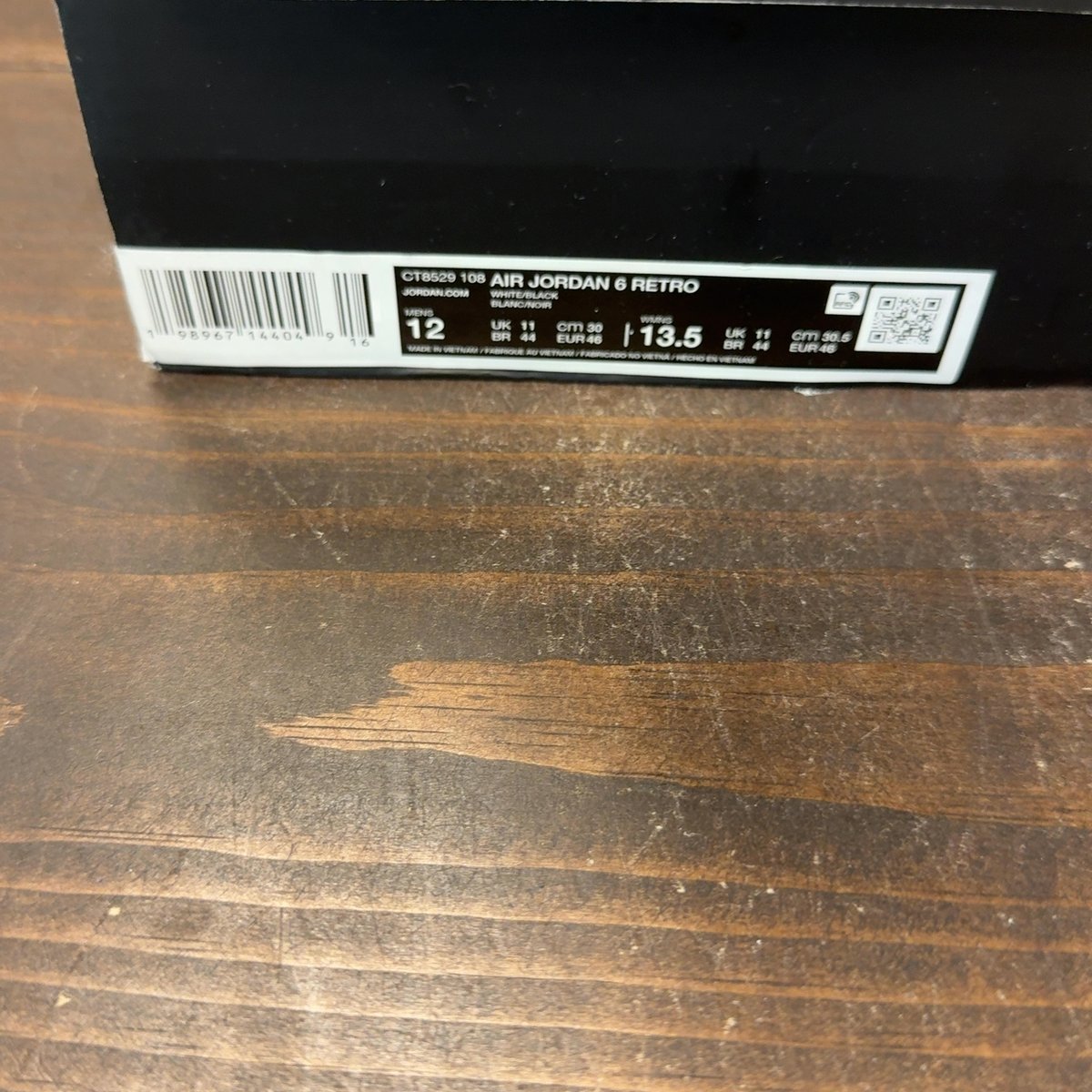 Jordan 6 Retro Oreo (2026) Size 12 (Pre-Owned) - aux