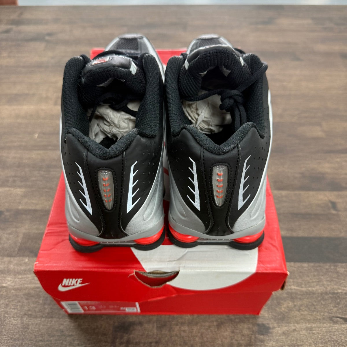 Nike Shox R4 Black Metallic Silver (2025) - Image 3