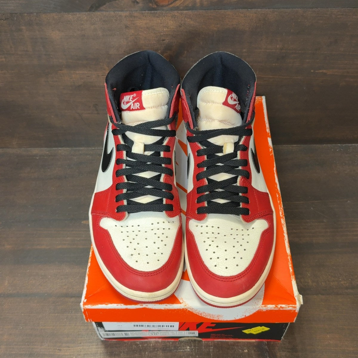 Jordan 1 Retro High OG Chicago Lost and Found - Image 3