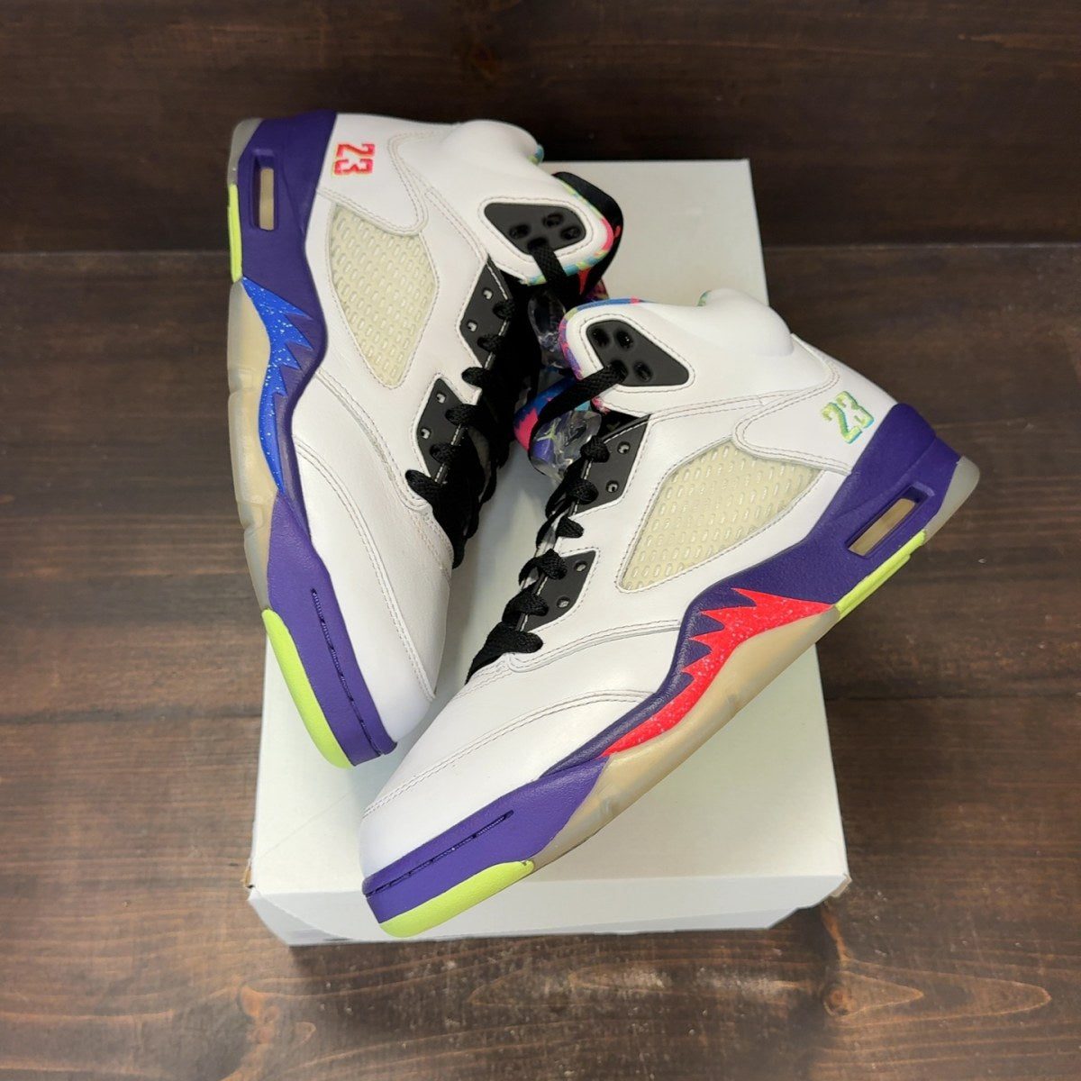 Jordan 5 Retro Alternate Bel-Air Size 9 (Pre-Owned) - Image 2
