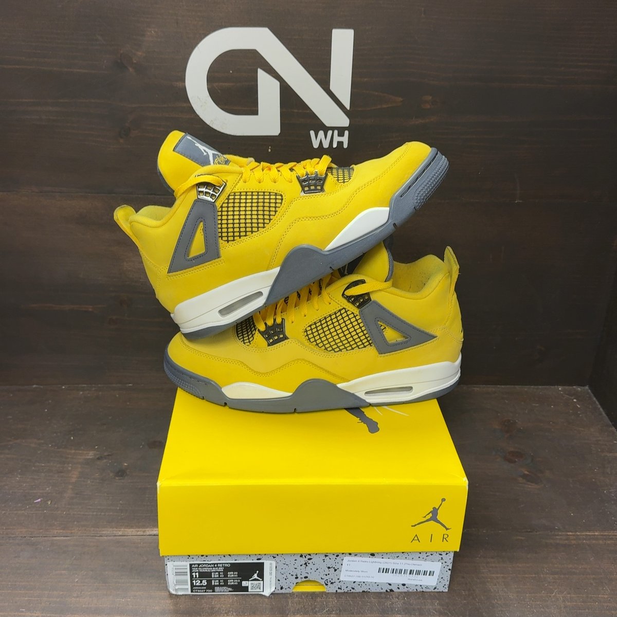 Jordan 4 Retro Lightning (2021) Size 11 (Pre-Owned) - front