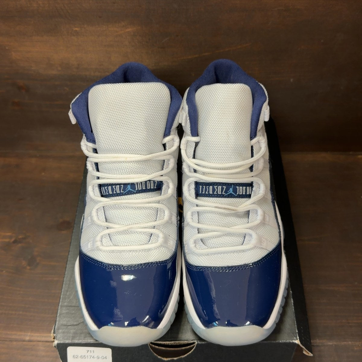 Jordan 11 Retro UNC Win Like 82 (GS) Size 5.5Y (Pre-Owned) - tag