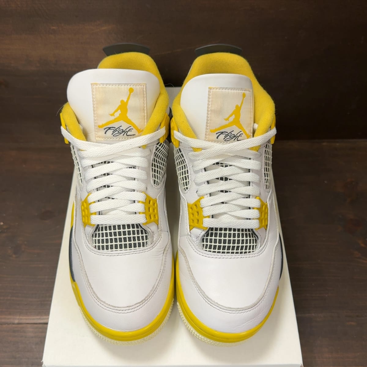 Jordan 4 Retro Vivid Sulfur (Women's) Size 9W (Pre-Owned) - tag