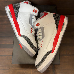Jordan 3 Retro Fire Red (2022) (GS) - Image 2