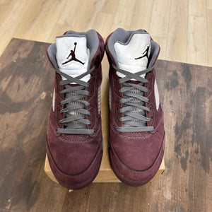 Jordan 5 Retro Burgundy (2023) Size 10 (Pre-Owned) - Image 2