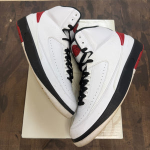 Jordan 2 Retro OG Chicago (2022) - Image 1