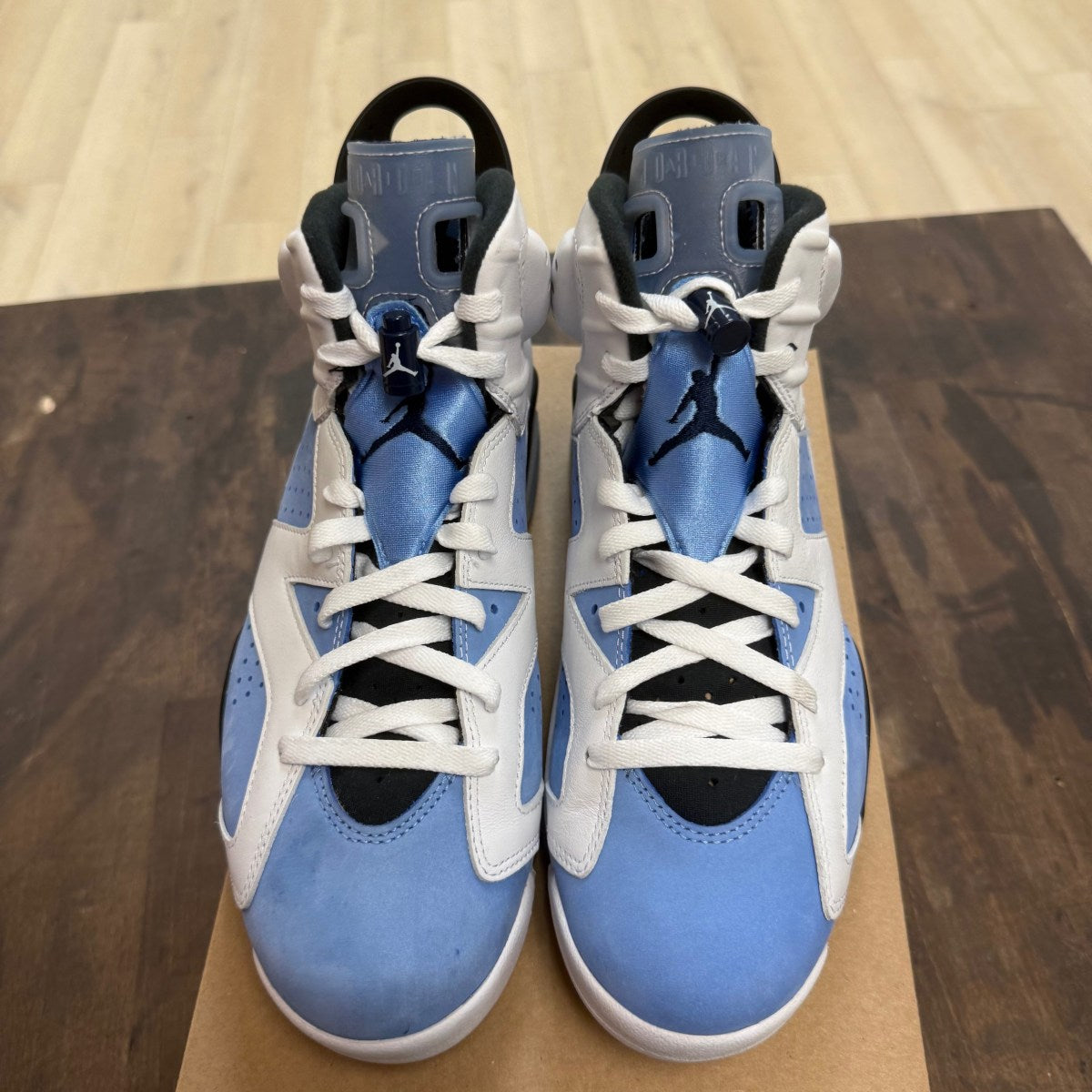 Jordan 6 Retro UNC White Size 11 (Pre-Owned) - Image 2