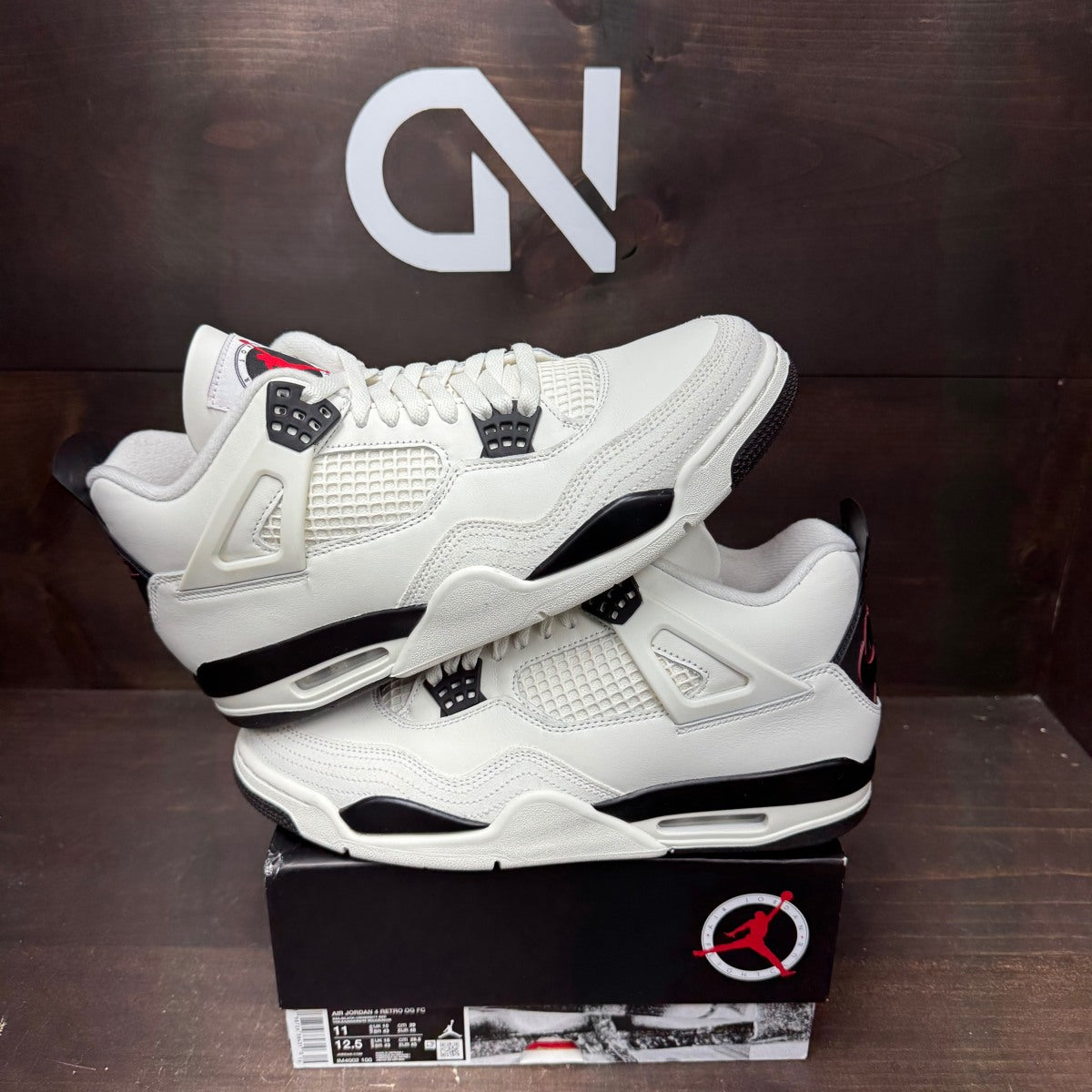 Jordan 4 Retro OG Flight Club - Image 1