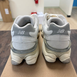 New Balance 9060 Sea Salt Size 11.5 (Pre-Owned) - Image 3
