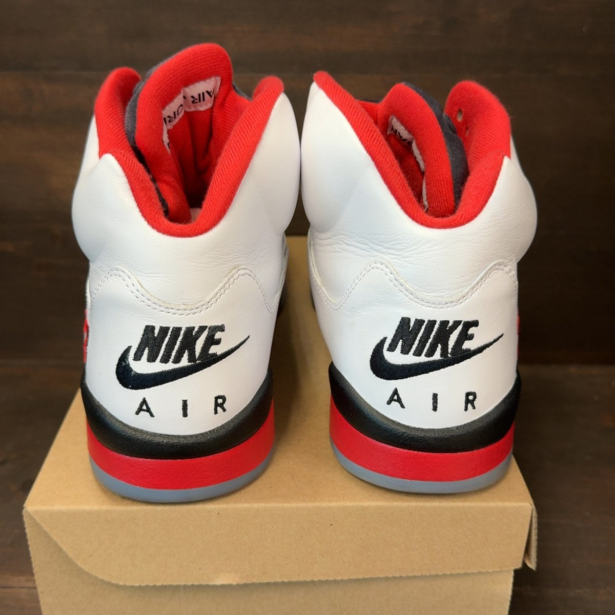 Jordan 5 Retro Fire Red Black Tongue (2025) Size 13 (Pre-Owned) - Image 5