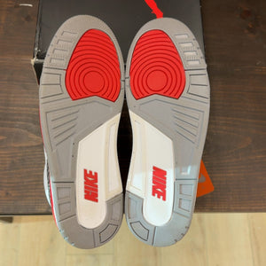 Jordan 3 Retro Fire Red (2022) Size 11 (Pre-Owned) - aux