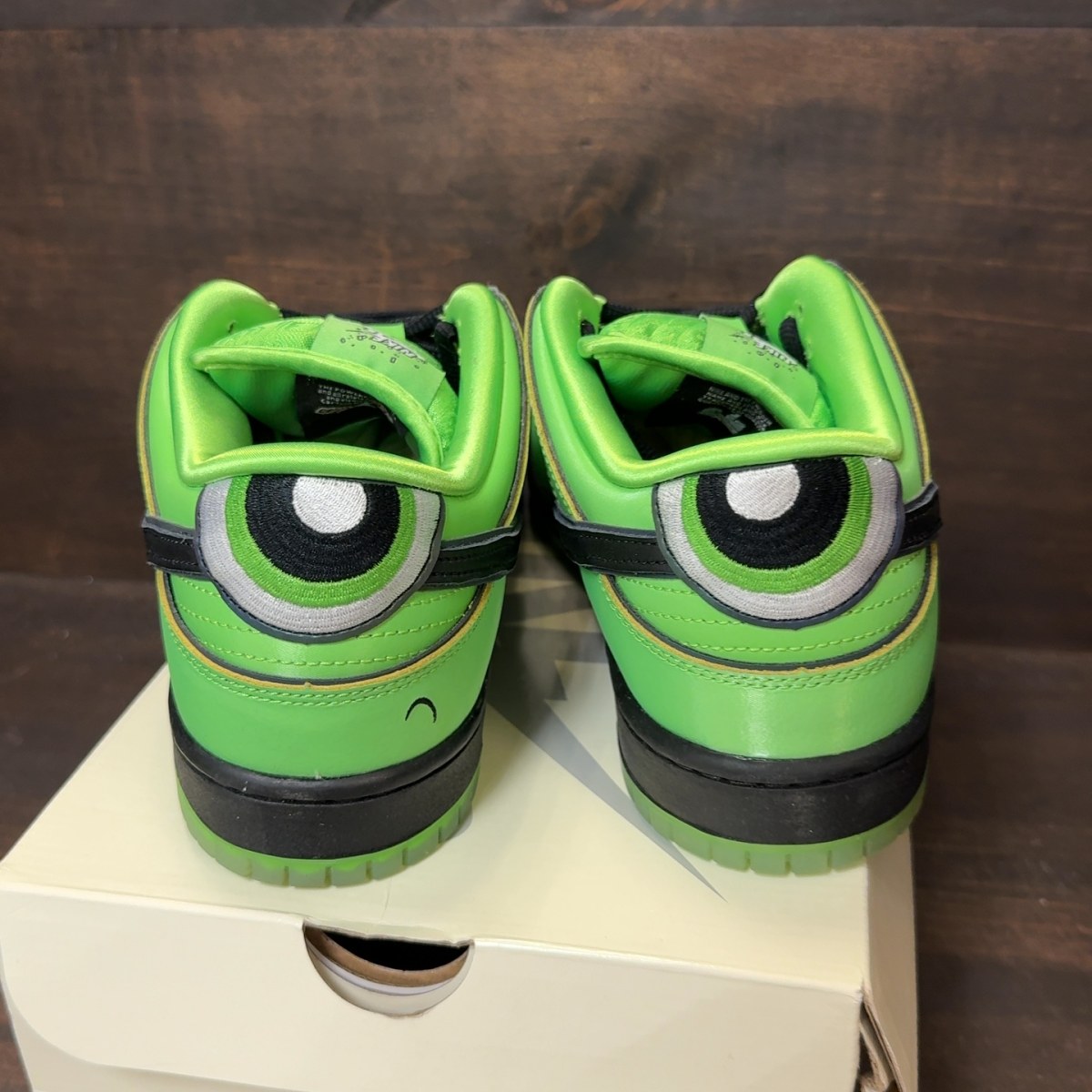 Nike SB Dunk Low The Powerpuff Girls Buttercup - Image 4