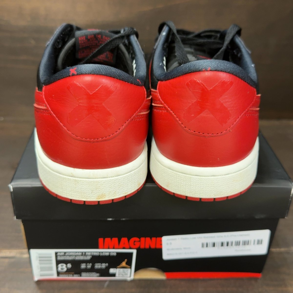 Jordan 1 Retro Low OG Banned Size 8.5 (Pre-Owned) - aux