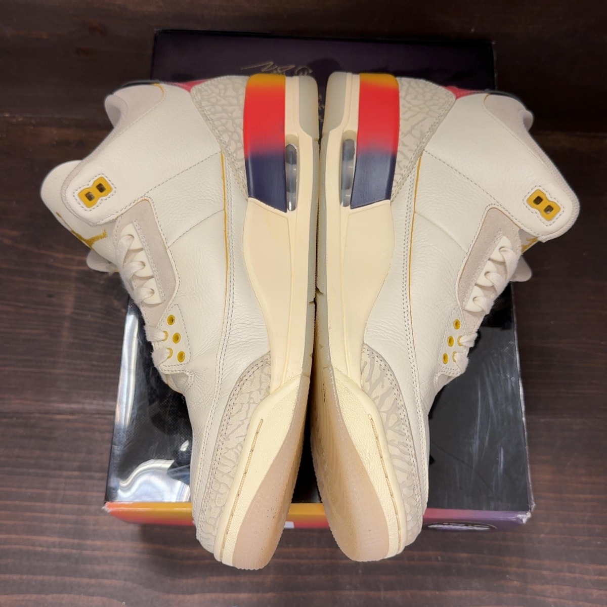 Jordan 3 Retro SP J Balvin Medellín Sunset - Image 4