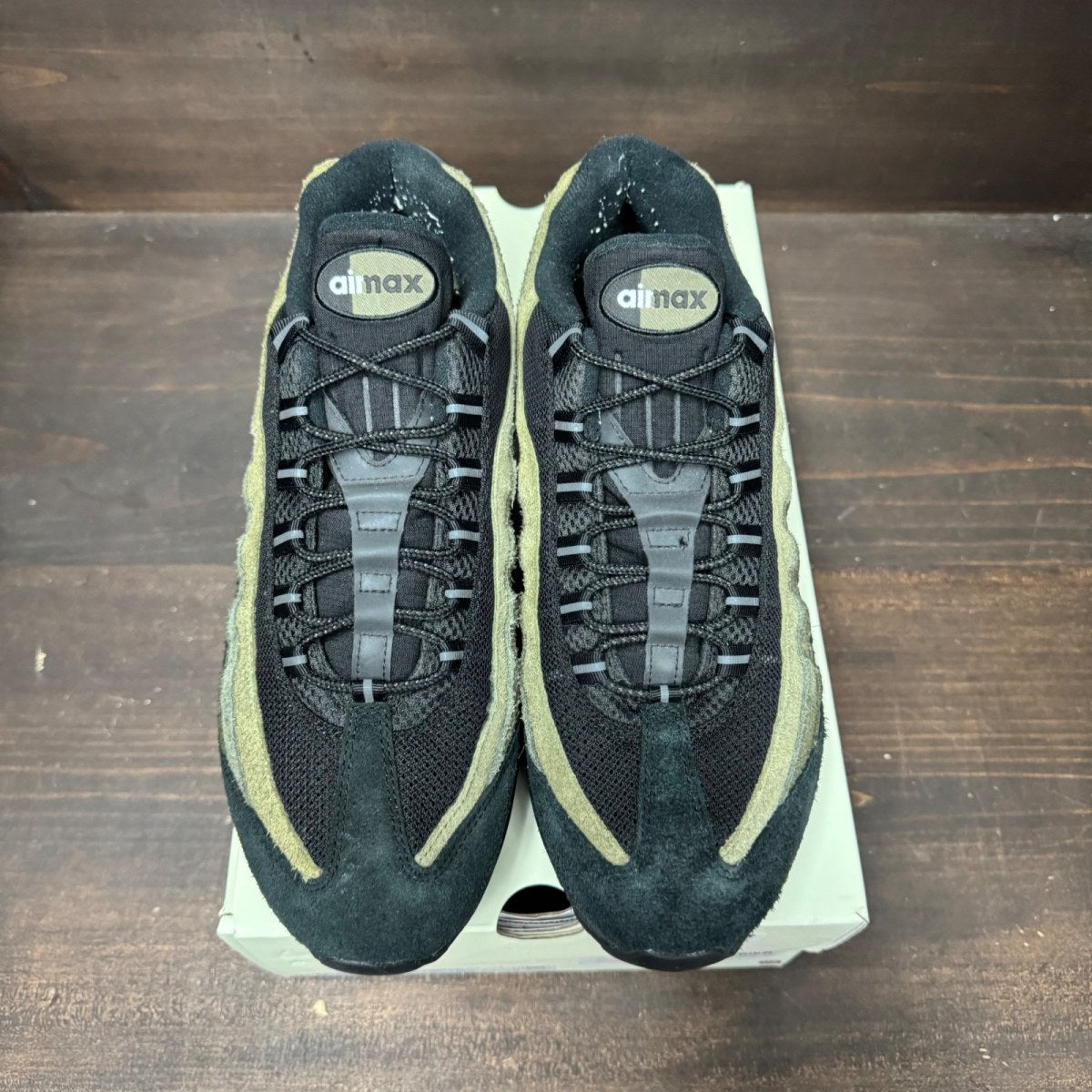 Nike Air Max 95 SP Undefeated Geo La Brea Medium Olive - Image 3