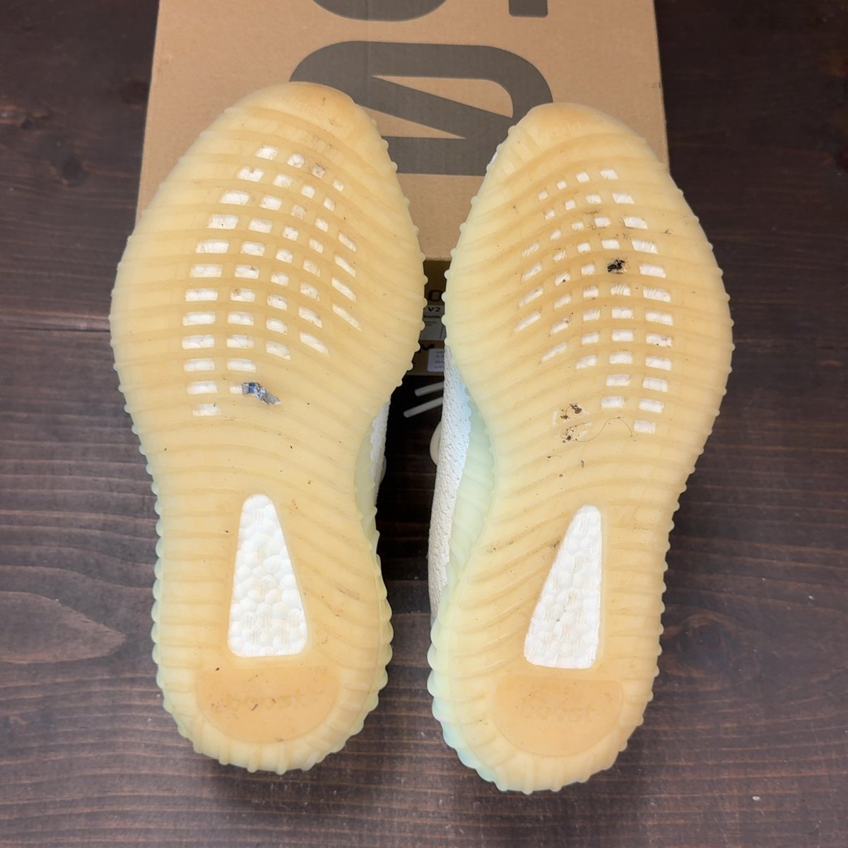 adidas Yeezy Boost 350 V2 Cream Size 5.5 (Pre-Owned) - aux