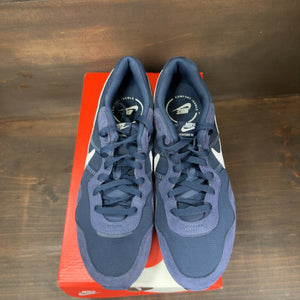 Nike Venture Runner Midnight Navy Size 10 (Pre-Owned)