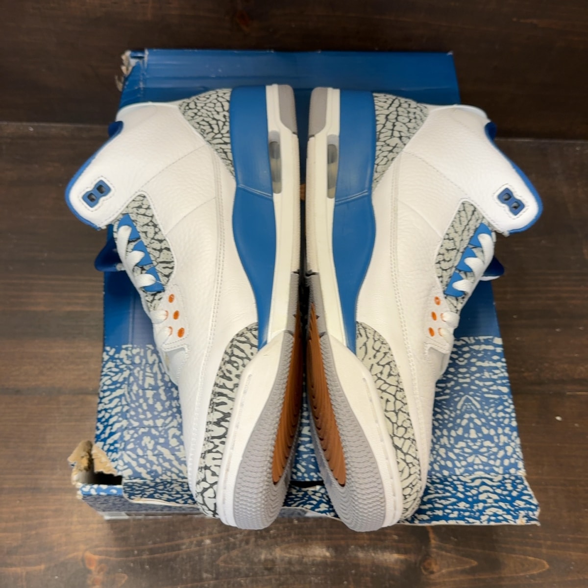 Jordan 3 Retro Wizards - Image 4