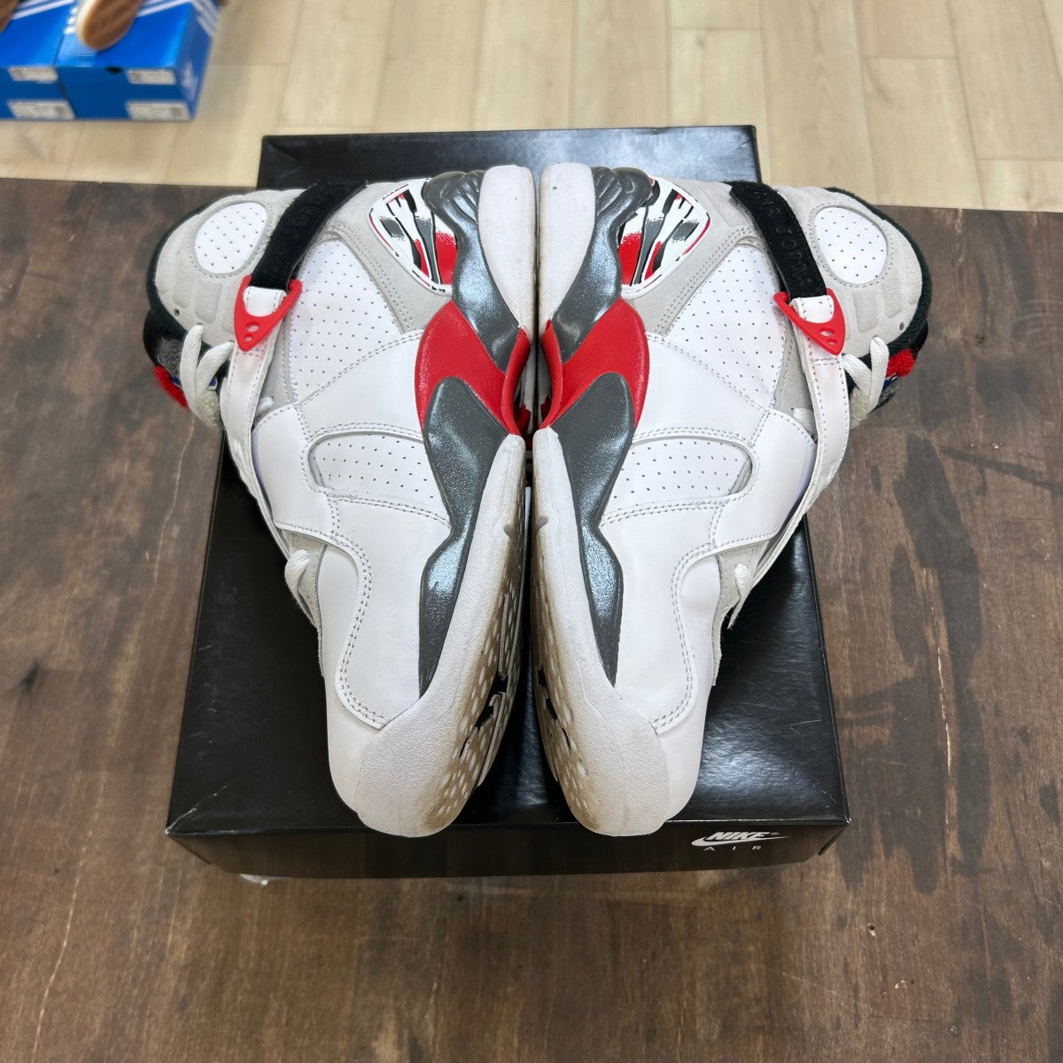 Jordan 8 Retro White True Red (2025) - Image 3
