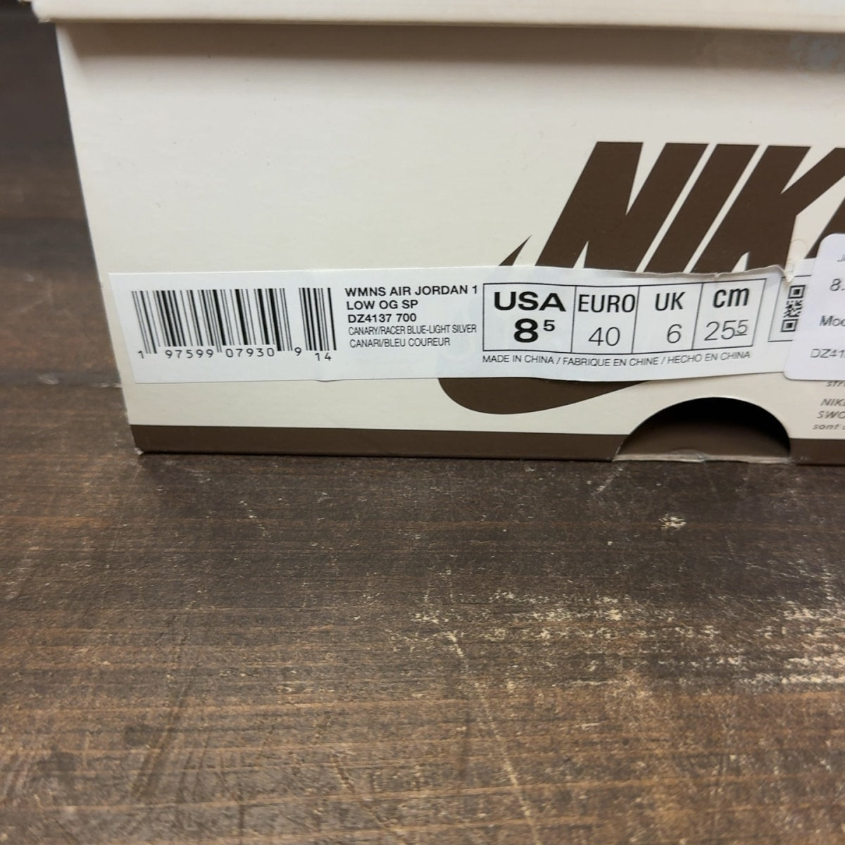 Jordan 1 Retro Low OG SP Travis Scott Canary (Women's) - Image 8