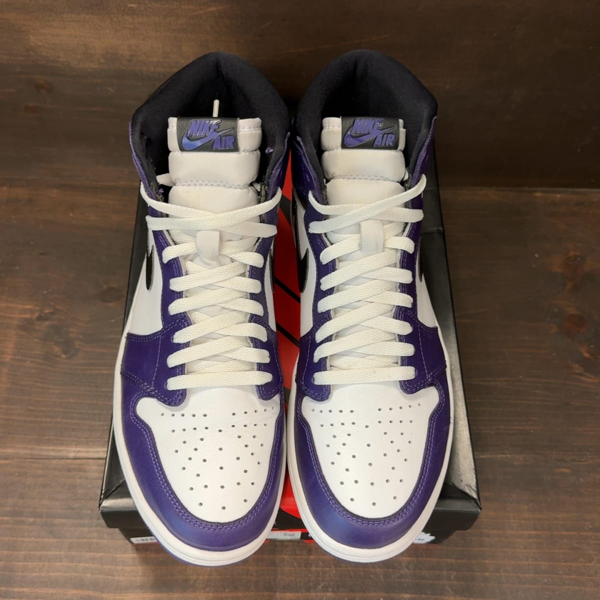 Jordan 1 Retro High Court Purple White Size 11.5 (Pre-Owned) - tag