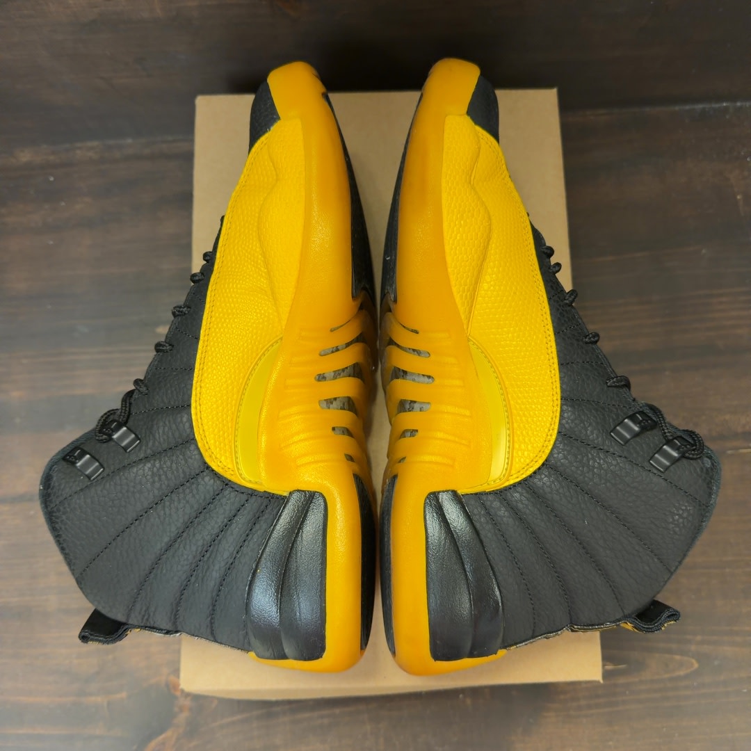 Jordan 12 Retro Black University Gold Size 9.5 (Pre-Owned) - Image 5