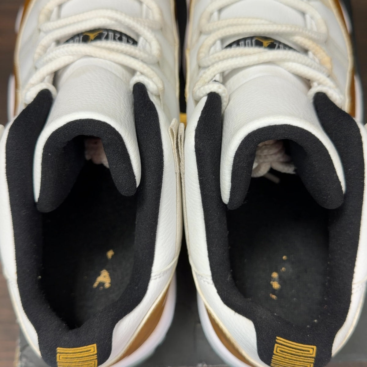 Jordan 11 Retro Low Closing Ceremony Size 12 (Pre-Owned) - Image 5