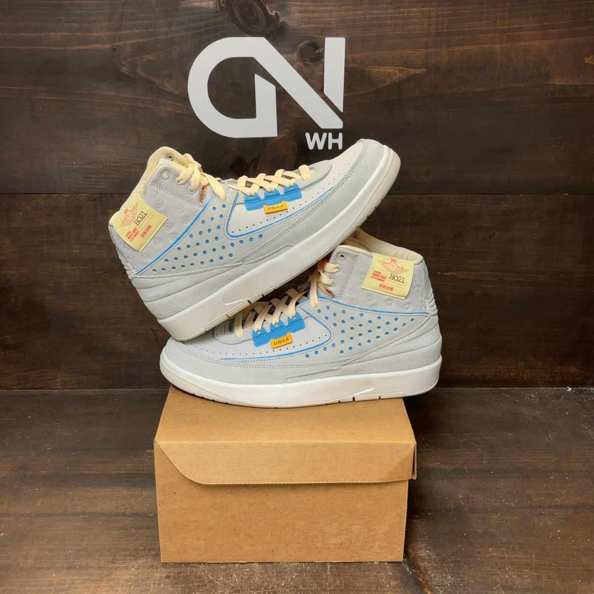 Jordan 2 Retro SP Union Grey Fog Size 7.5 (Pre-Owned) - Image 1