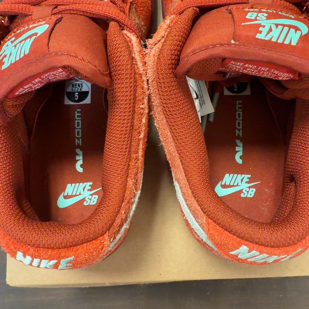Nike SB Dunk Low Mystic Red Rosewood Size 5 (Pre-Owned) - Image 5
