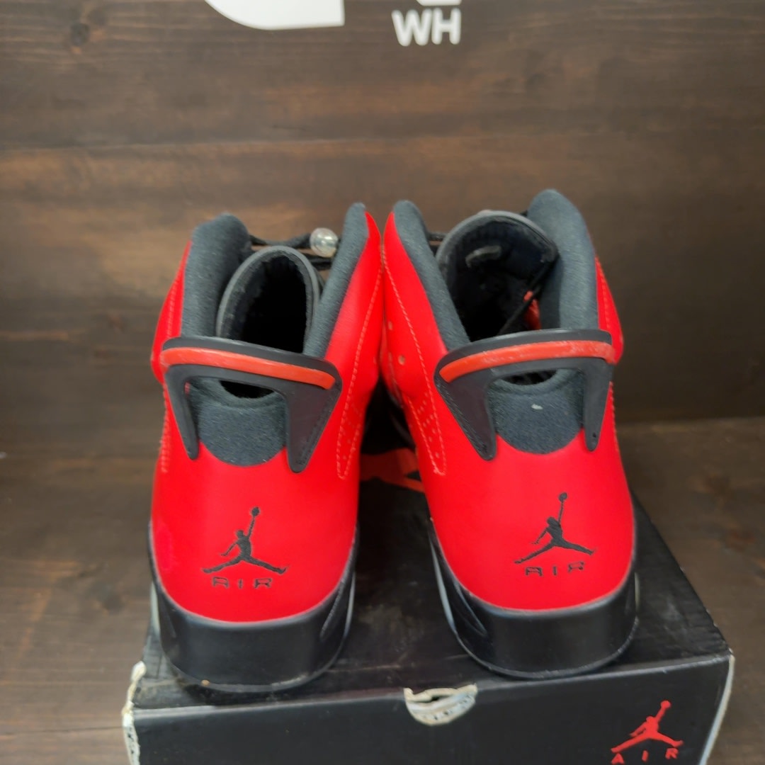 Jordan 6 Retro Infrared 23 (Toro) Size 12 (Pre-Owned) - Image 4