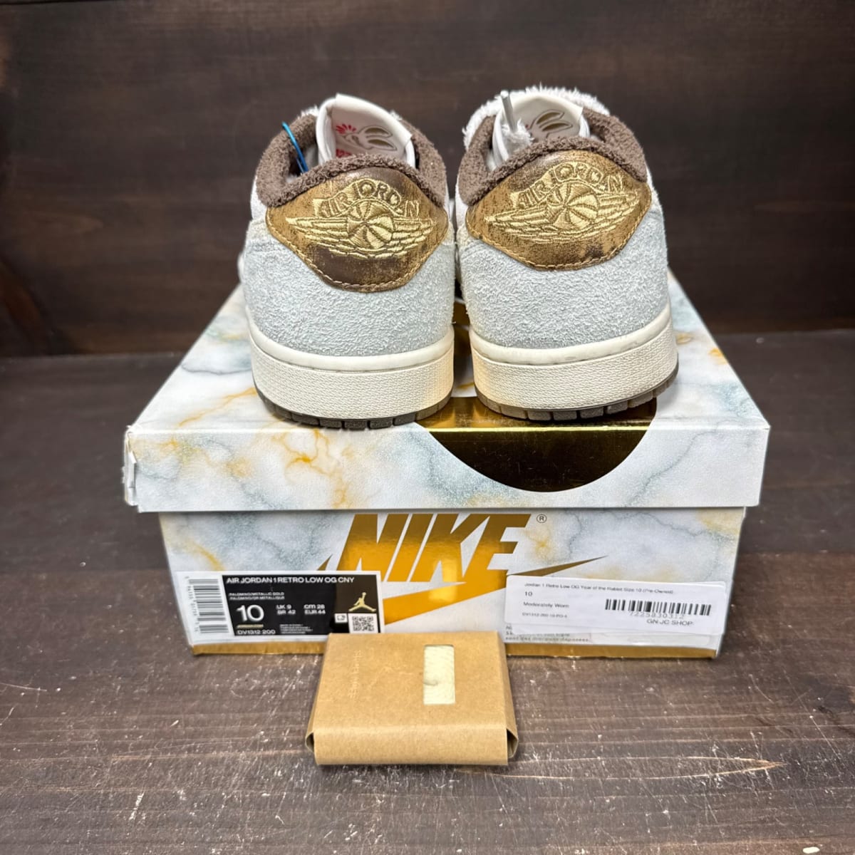 Jordan 1 Retro Low OG Year of the Rabbit Size 10 (Pre-Owned) - sole