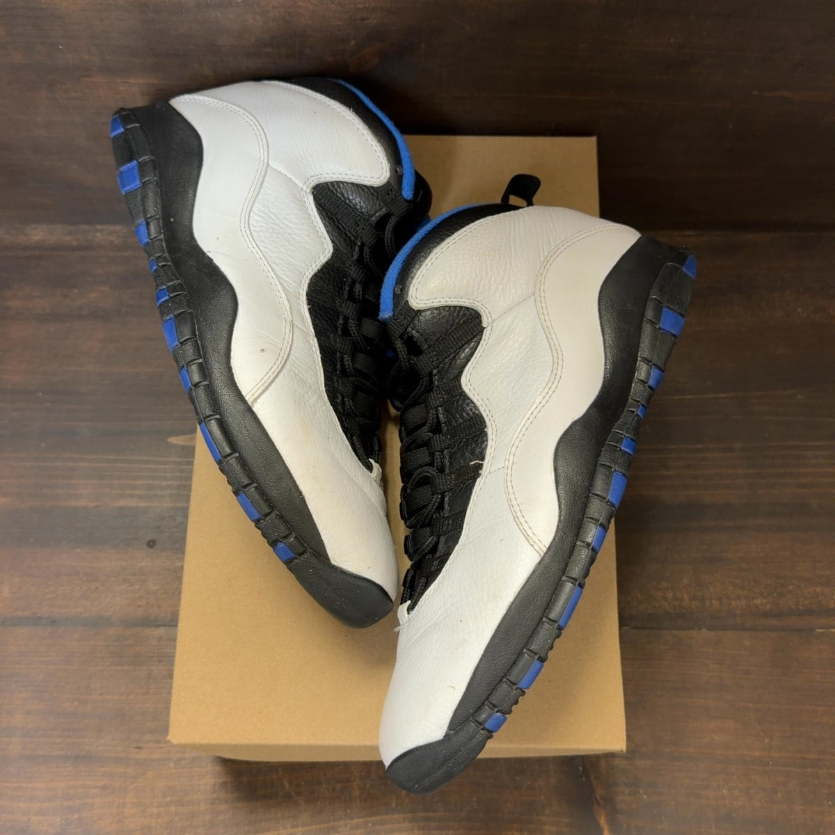 Jordan 10 Retro Orlando Size 10.5 (Pre-Owned) - Image 2