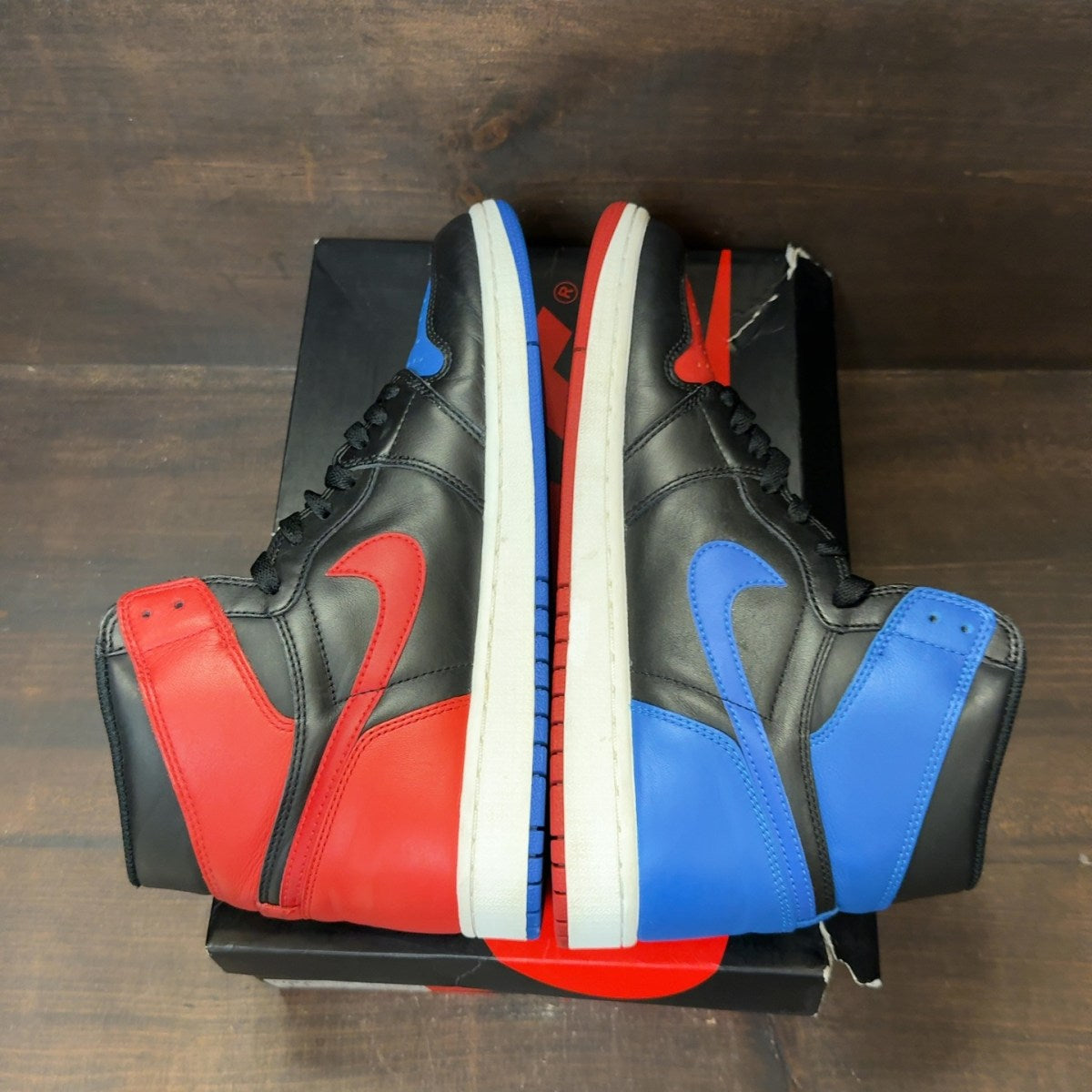 Jordan 1 Retro Top 3 - Image 6