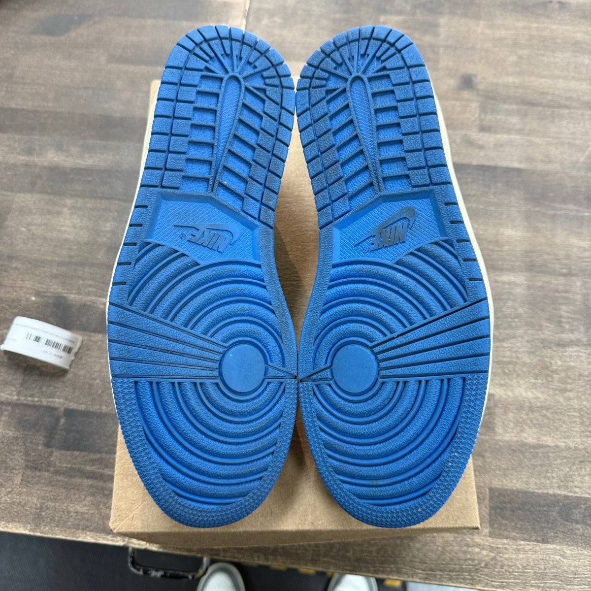 Jordan 1 Retro Low OG SP Fragment x Travis Scott Size 11 (Pre-Owned) - Image 5