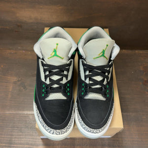 Jordan 3 Retro Pine Green Size 9 (Pre-Owned) - tag