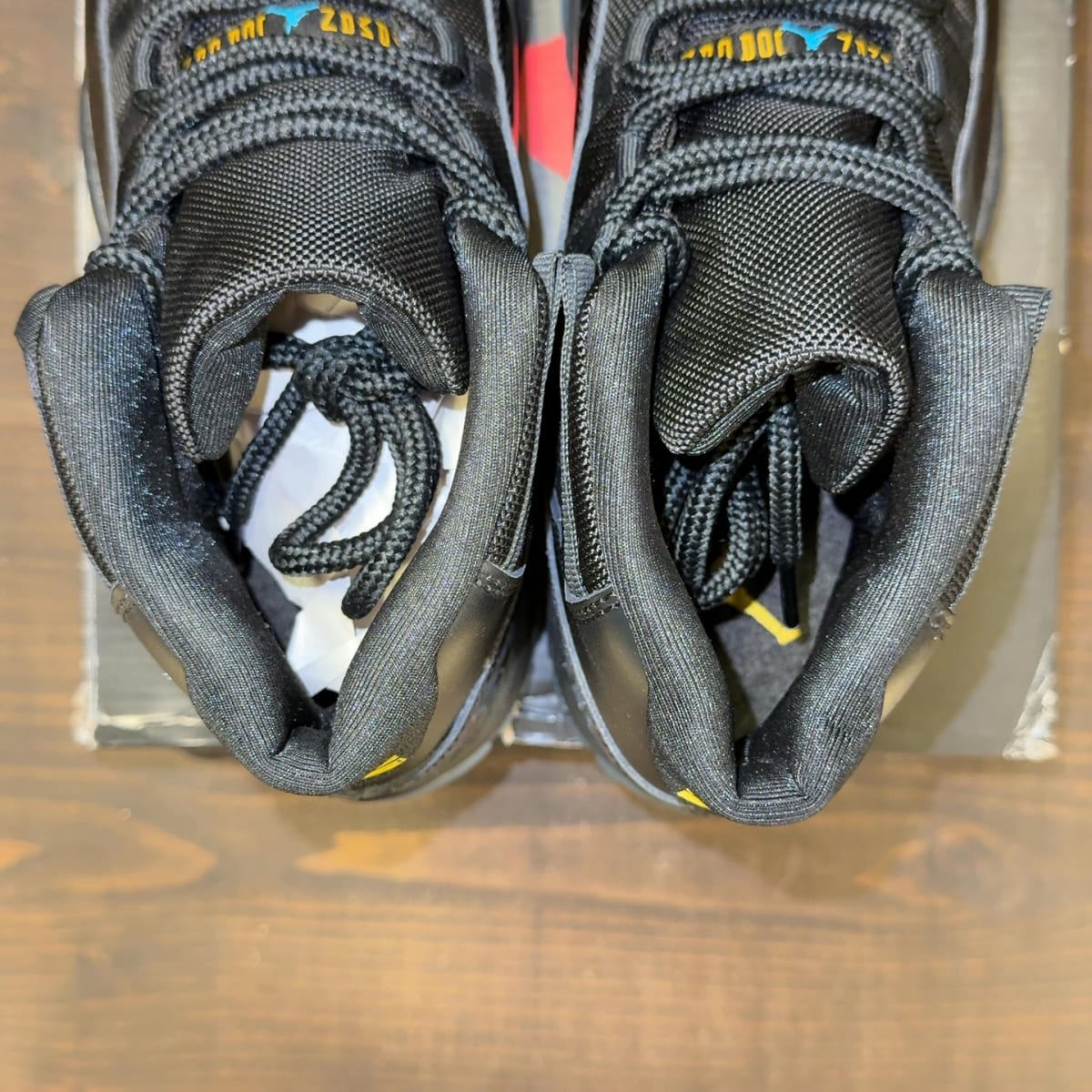 Jordan 11 Retro Gamma Blue (2025) Size 11.5 (Pre-Owned) - aux