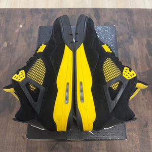 Jordan 4 Retro Thunder (2023) - Image 6