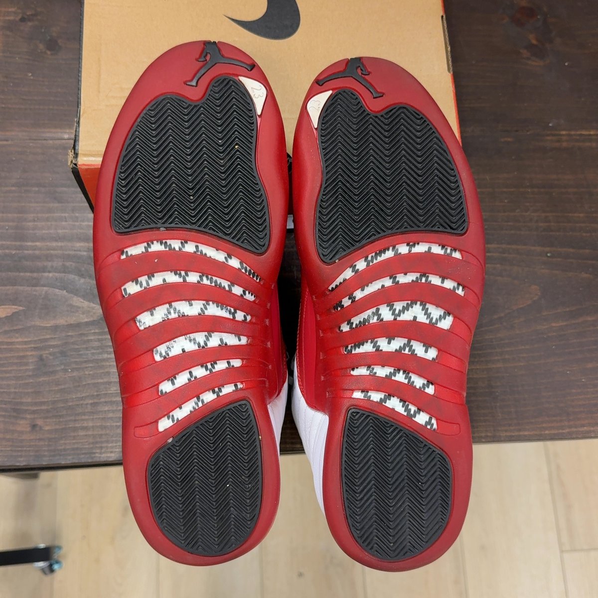 Jordan 12 Retro Cherry (2023) Size 13 (Pre-Owned) - aux